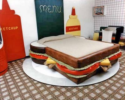 funny-bedroom.jpg