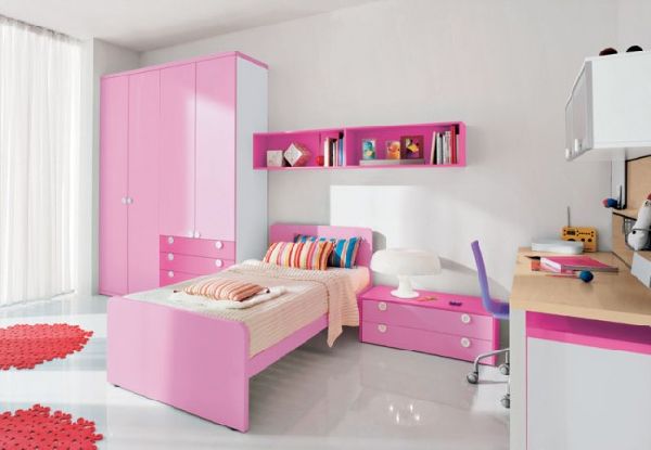 pink girl bedroom