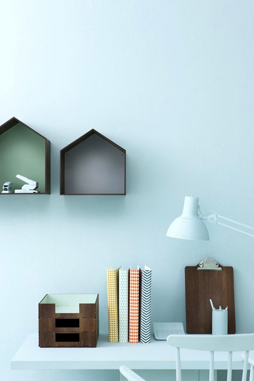 wood-lightblue